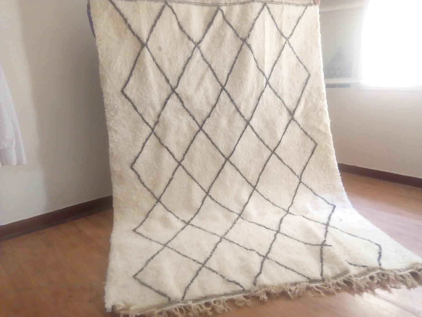 Beni Ourain -296x206cm - 3-Seat Sofa - Natural Wool - DEC230018