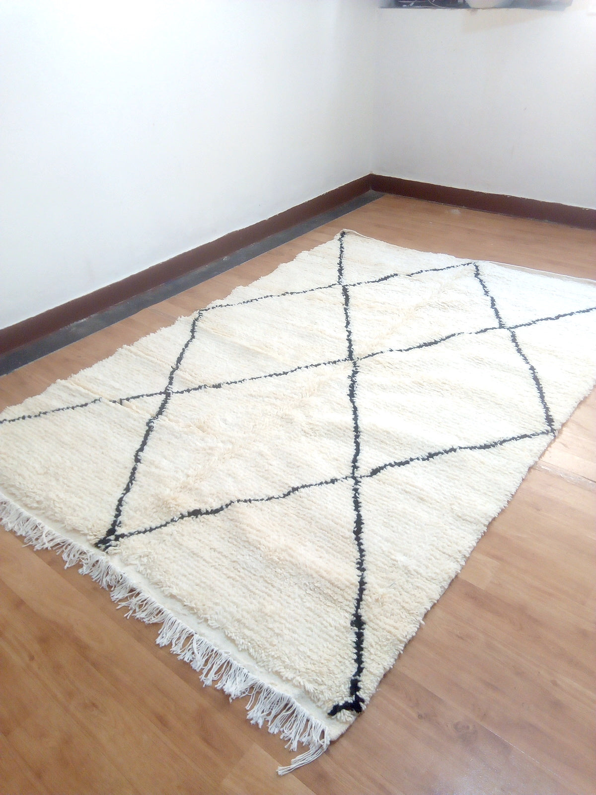 Wool Berber Carpet - 237x157cm- Natural Wool - APR23202