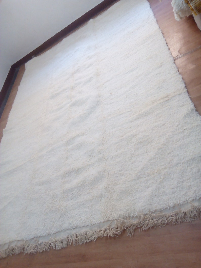 Beni Ourain -342x222cm - 3-Seat Sofa - Natural Wool - JUN360
