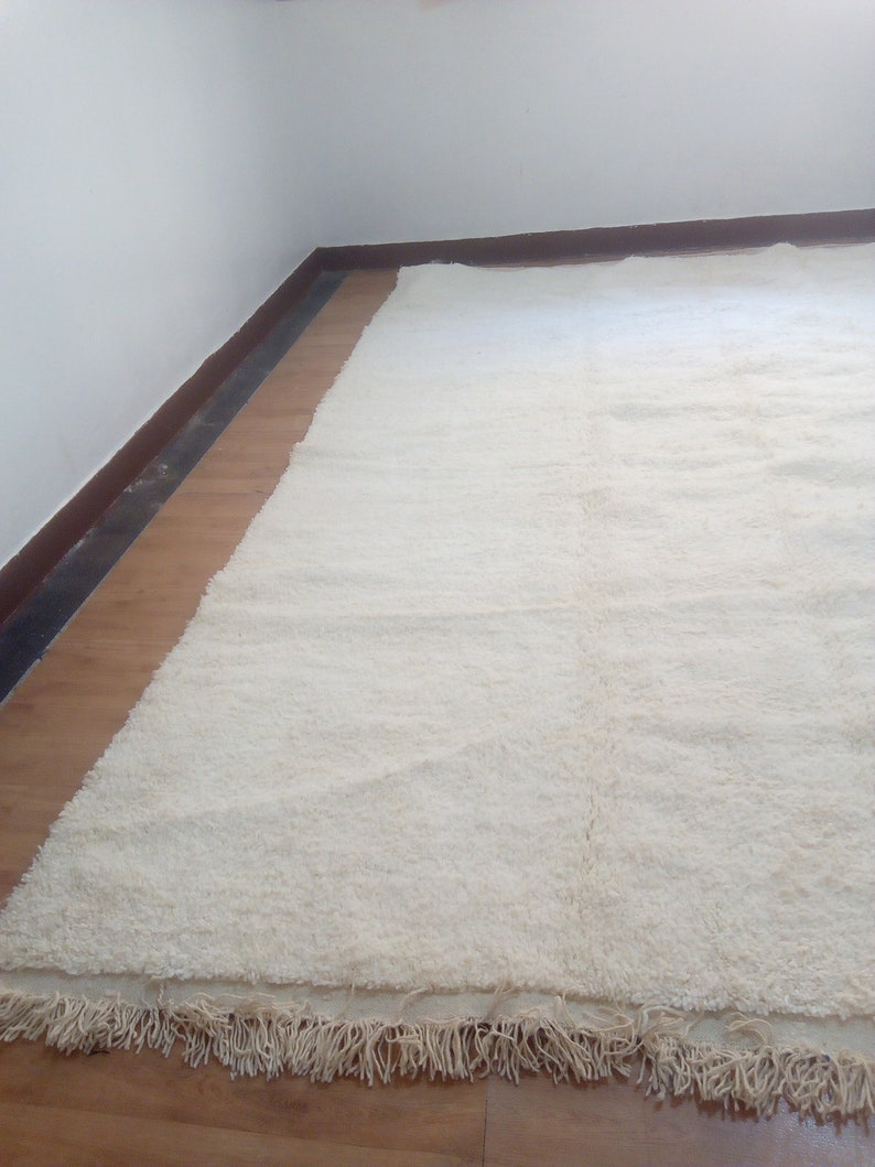 Beni Ourain -342x222cm - 3-Seat Sofa - Natural Wool - JUN360