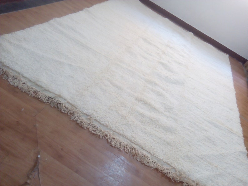 Beni Ourain -342x222cm - 3-Seat Sofa - Natural Wool - JUN360