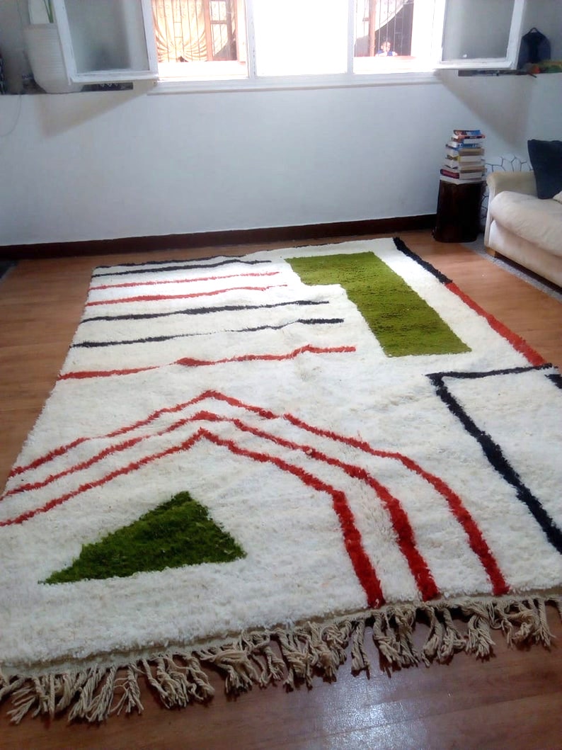 Real Azilal Berber Carpet - 308x200cm - 3-Seat Sofa - Natural Wool - SAUGS8