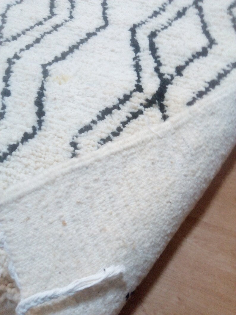 Wool Berber Carpet -291x205cm - Natural Wool - RUMR120